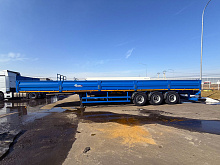 Полуприцеп бортовой ЧМЗАП 9906.4 П45 (с кониками и фитингами) новый