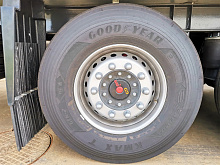 Полуприцеп изотермический КУПАВА 93W000 новый