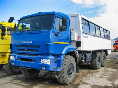 Вахтовый автобус НЕФАЗ 4208-330-66 на шасси КАМАЗ 5350 (ЕВРО 5) новый
